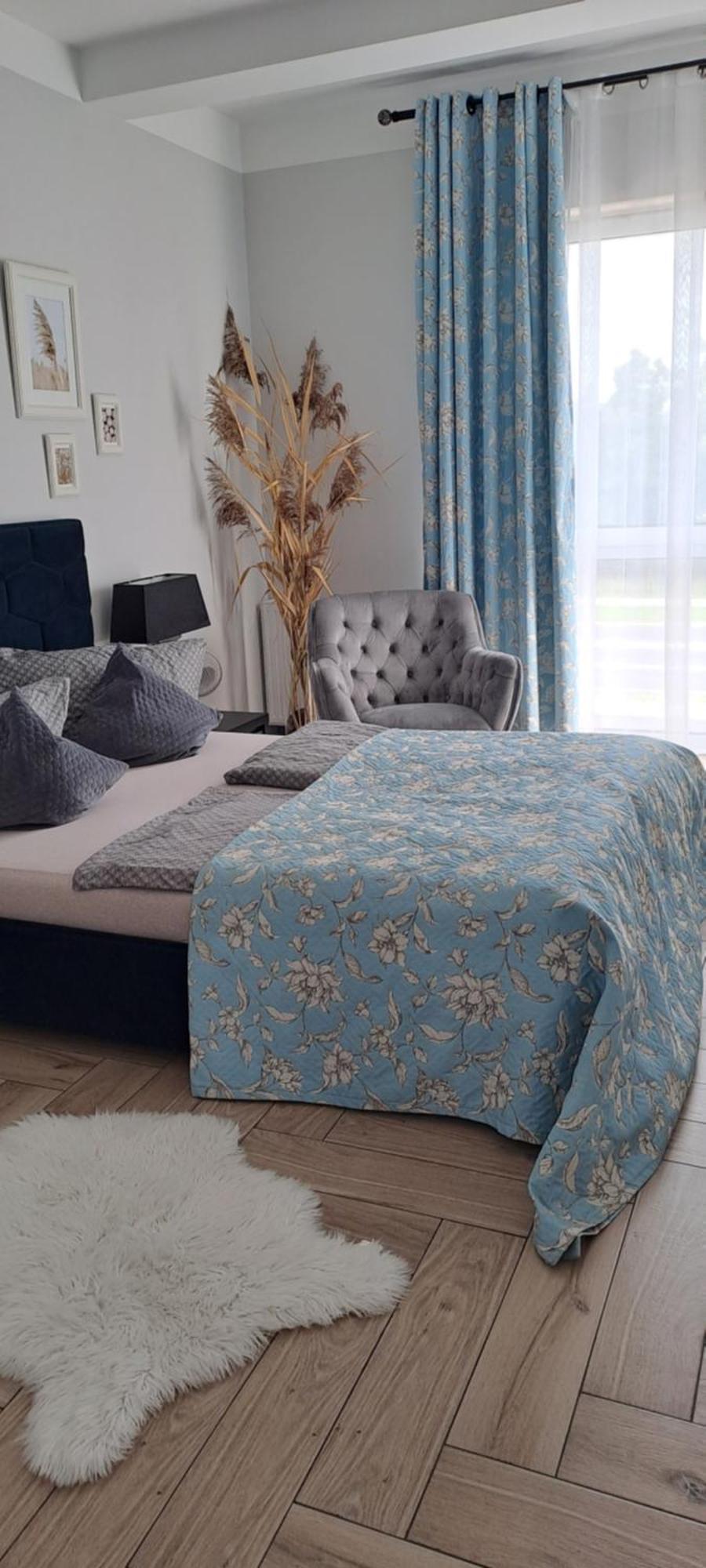 Blue Sky Apartment